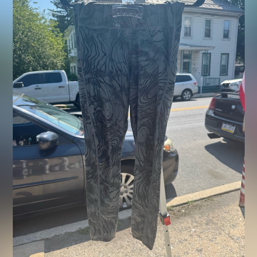 Athleta Black Patterned Leggings